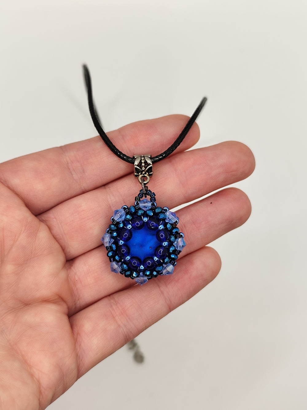 Royal Blue Beaded Pendant Necklace - Women Jewelry